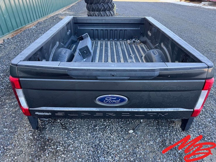 2018-ford-f350-image-2