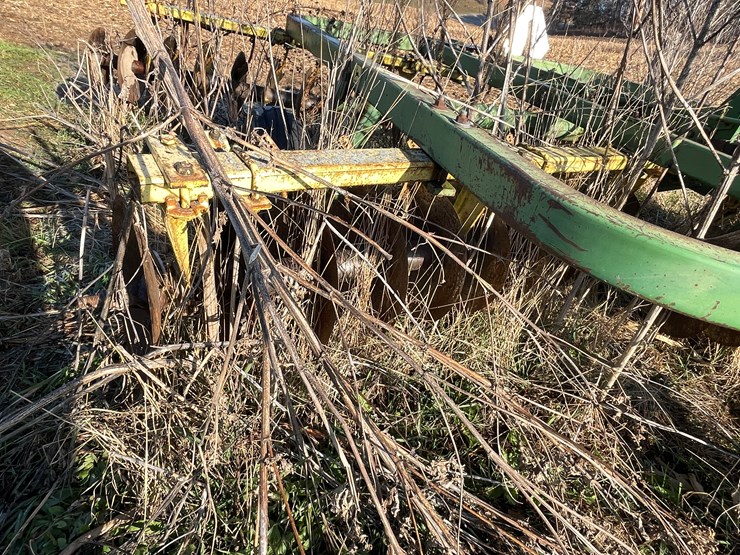 john-deere-210-image-25