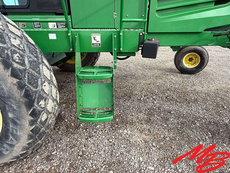 2011-john-deere-r450-image-13