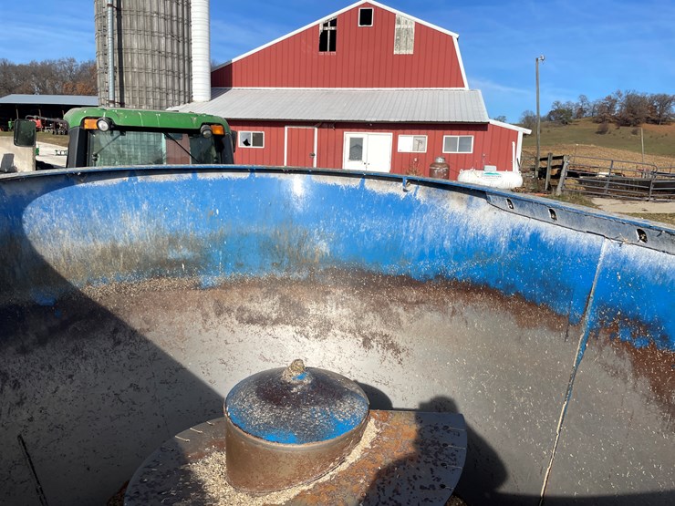 #6014-•-patz-v350-mixer-wagon-image-19