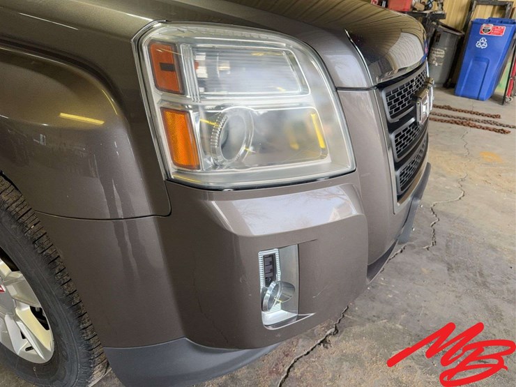 2010-gmc-terrain-sle-image-21