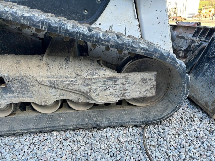 2021-bobcat-t76-image-15