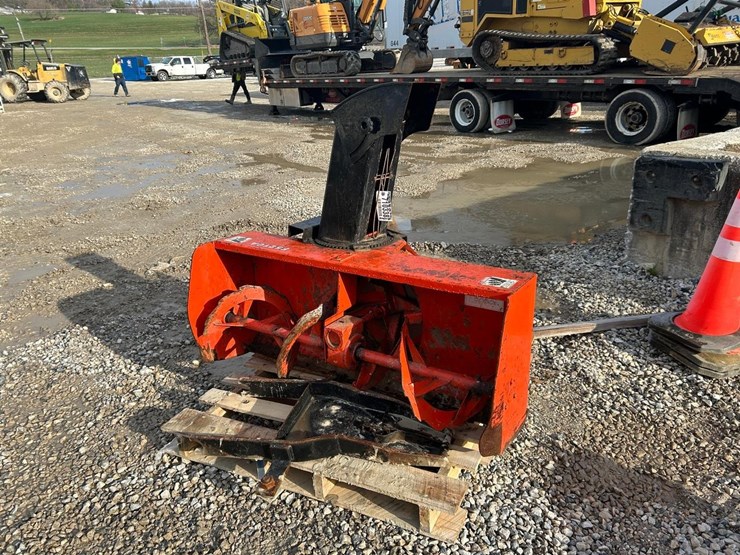 kubota-f2690-image-1