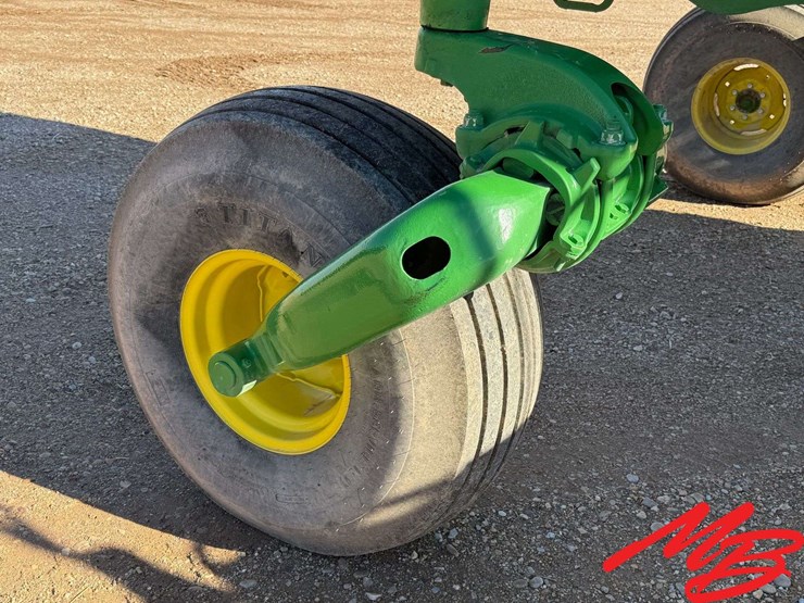 2024-john-deere-w260r-image-10