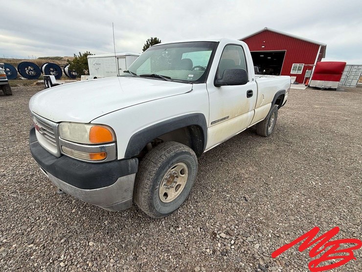 2001-gmc-2500hd-image-1