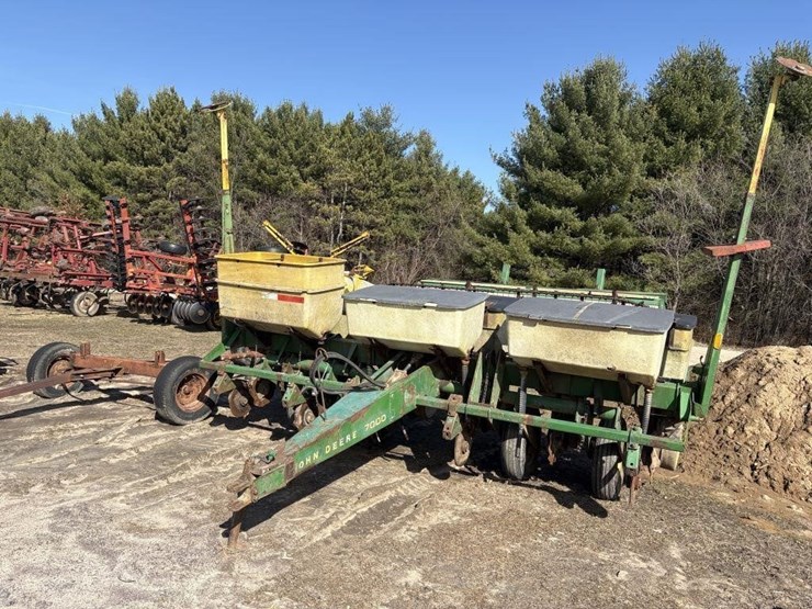 john-deere-7000-image-2