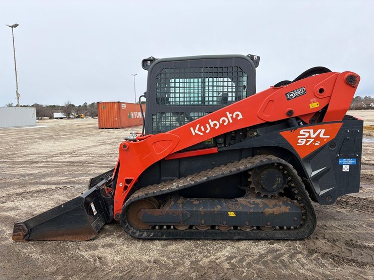 2022-kubota-svl97-2-image-1