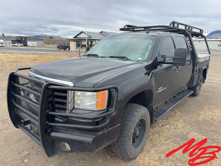2009-gmc-sierra-2500-image-1