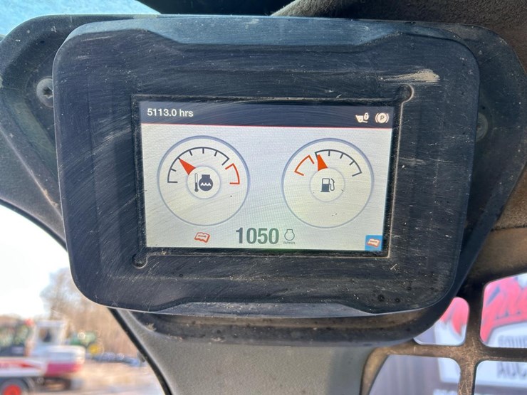 2021-bobcat-t76-image-22