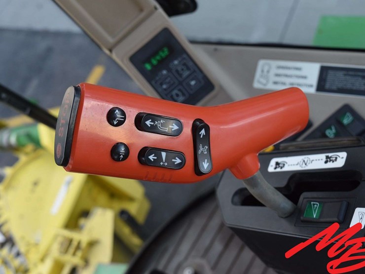 john-deere-6610-image-36