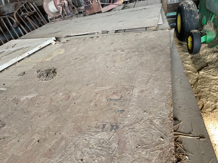 #6065-•-18'-flatbed-wagon-image-11