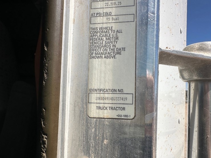 2013-kenworth-unknown-image-14