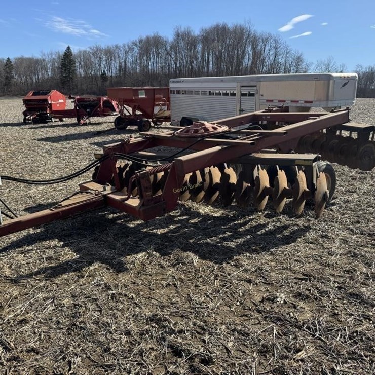 International Off Set Disc - OFF SITE