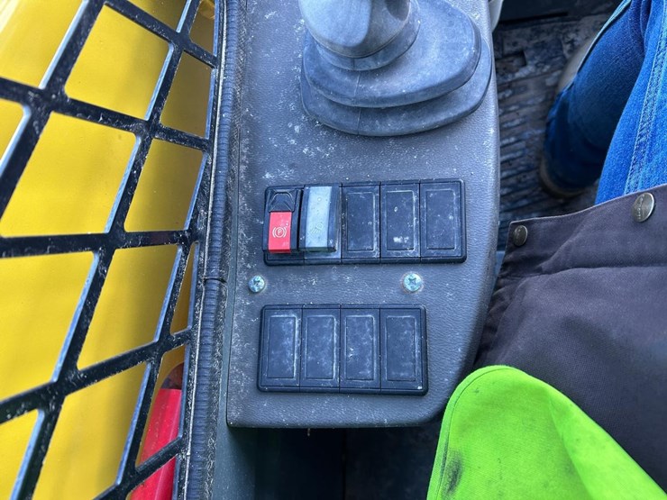 2016-wacker-neuson-st35-image-24