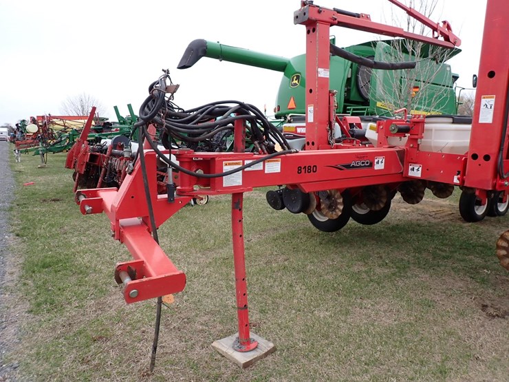 2007-white-8186-image-3