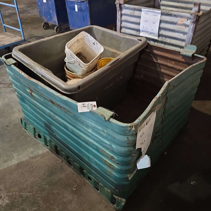 3 1/2' x 4' scrap bin