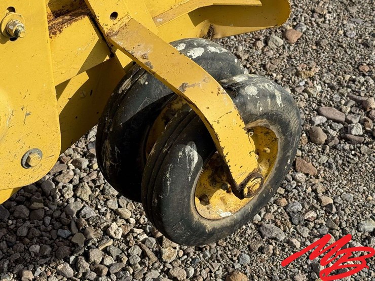 new-holland-426-image-15