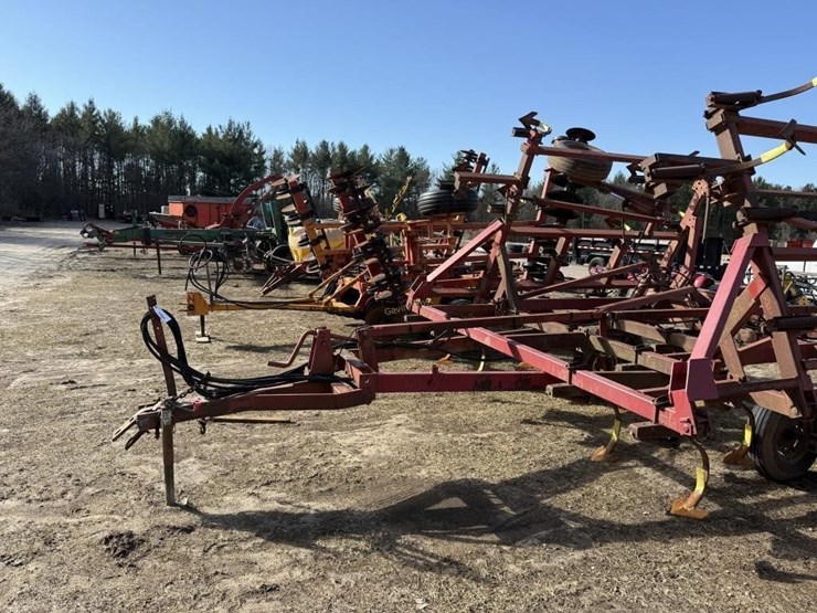 case-ih-4800-image-7