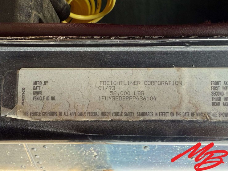 1993-caterpillar-10-image-28