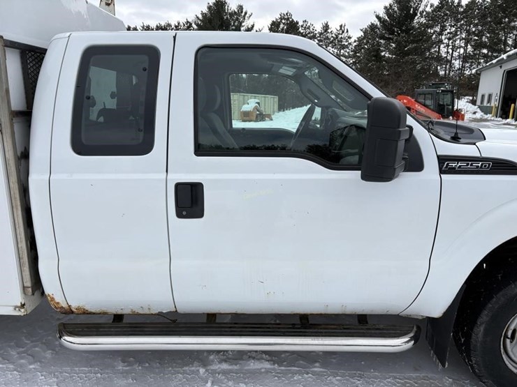 2011-ford-f250-image-5