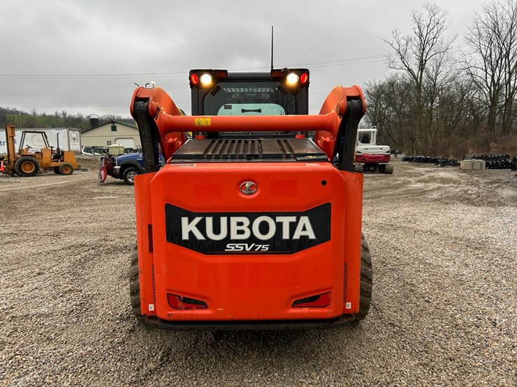 2019-kubota-ssv75-image-3