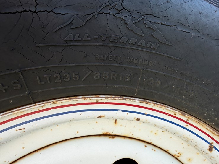 2004-convey-all-bts240-image-5