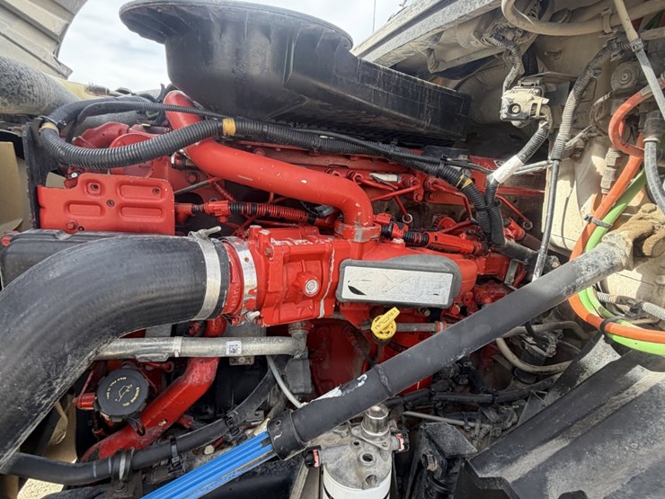 2018-international-lt-image-15