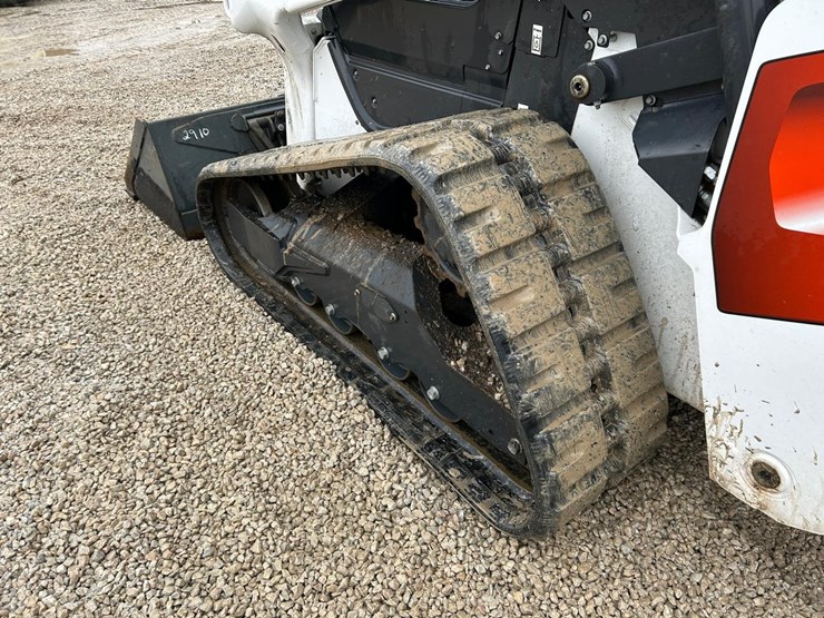 2022-bobcat-t76-image-18