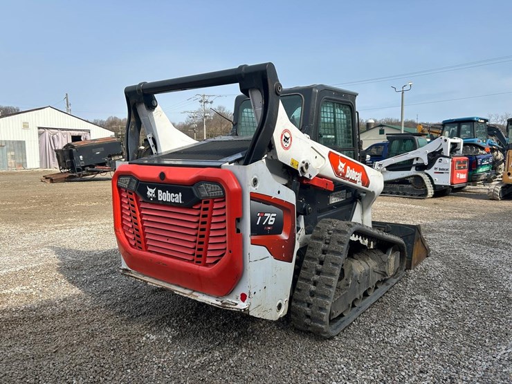 2020-bobcat-t76-image-4