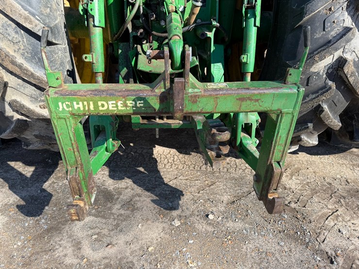 2007-john-deere-8230-image-26