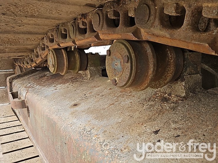 2003-komatsu-pc270-7-image-25