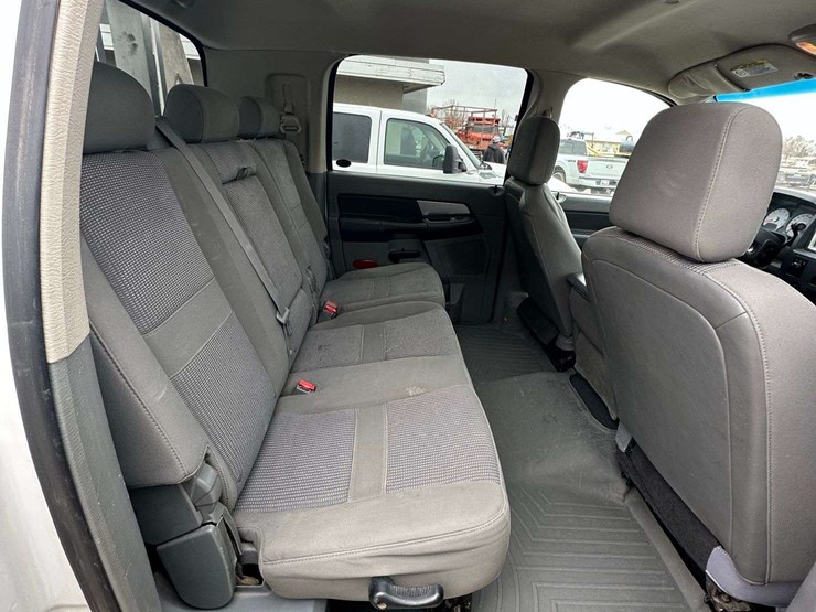 2008-dodge-ram-2500-image-39