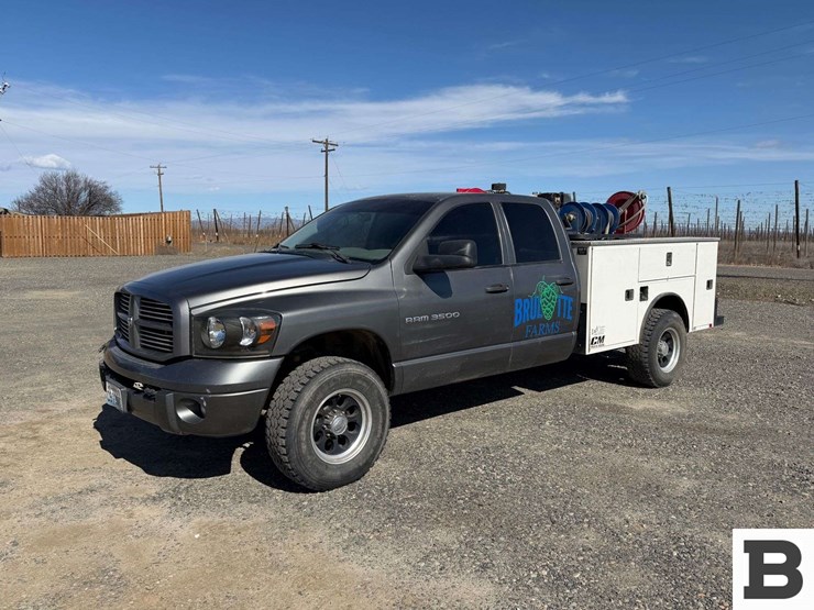 2006-dodge-ram-3500-image-1