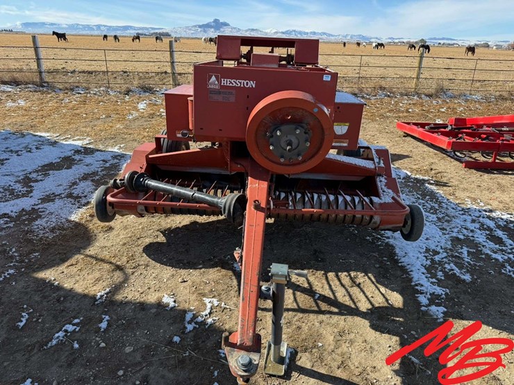 hesston-4570-image-4