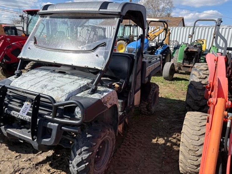 john-deere-gator-image-1