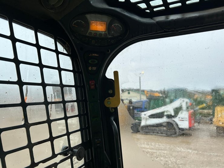 bobcat-t650-image-26