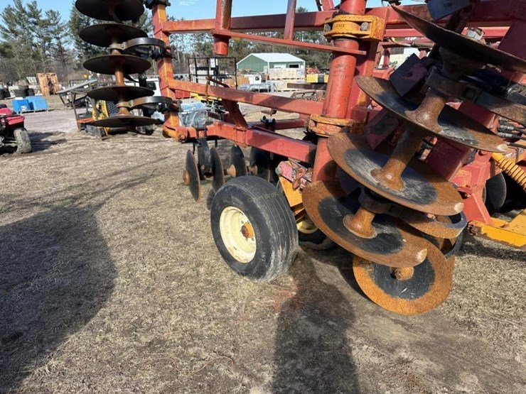 massey-ferguson-580-image-6