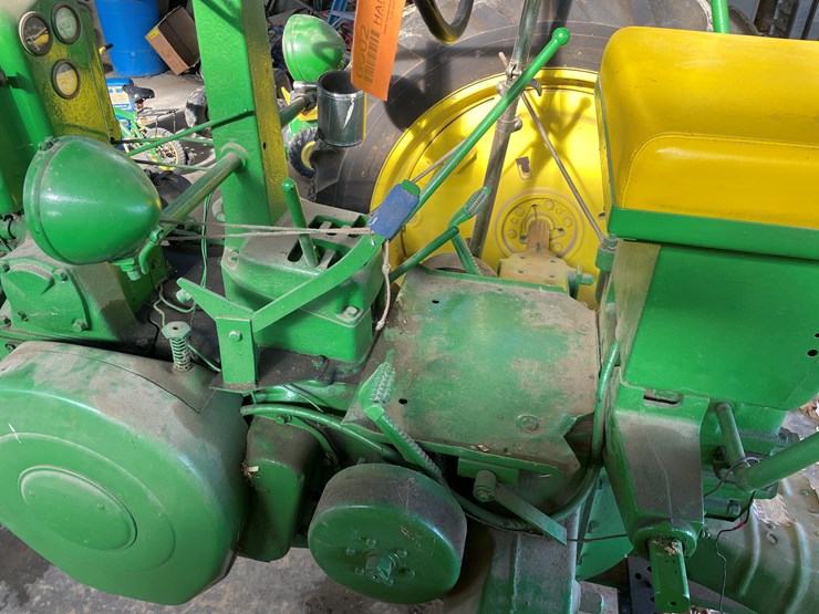 1952-john-deere-b-image-25