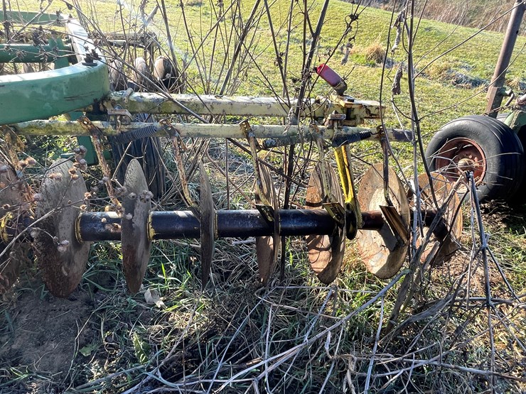 john-deere-210-image-12