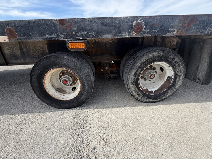 2008-r&r-flatbed-winch-trailer-image-9