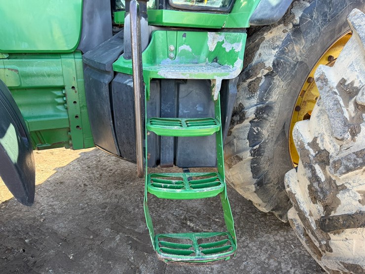 2007-john-deere-8230-image-42