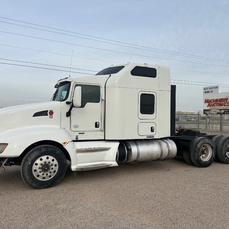 2013 KENWORTH T660