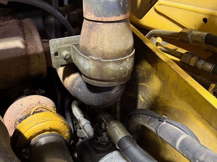 deere-ct322-image-23