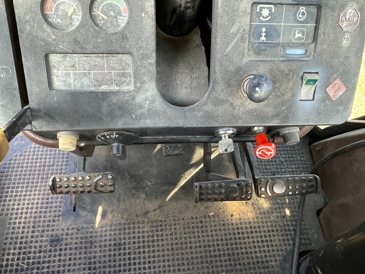 john-deere-4450-image-53