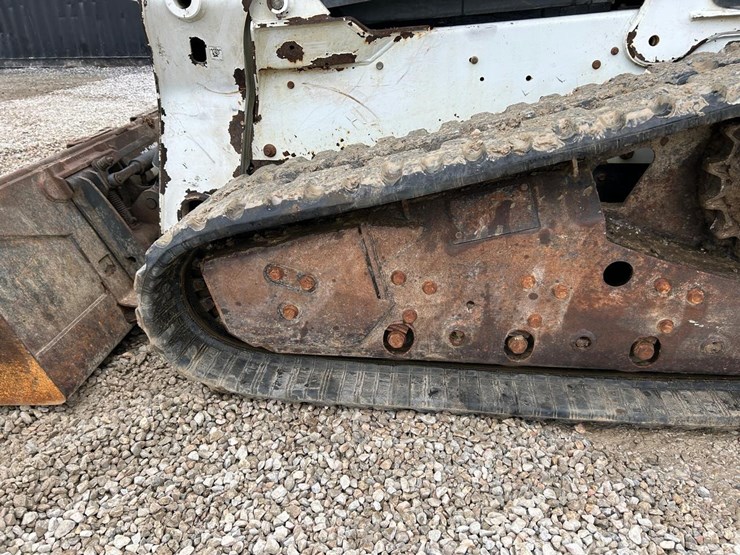 bobcat-t650-image-17