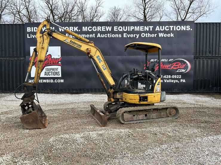 komatsu-pc35mr-2-image-1