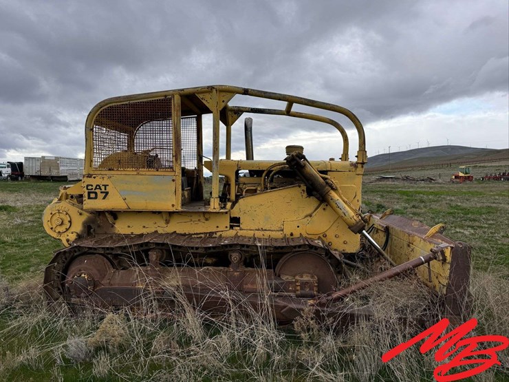 caterpillar-d7e-image-11