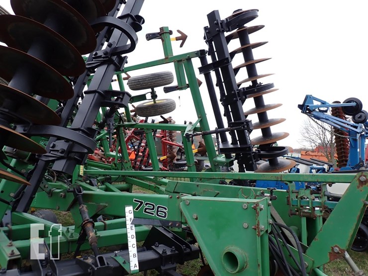 john-deere-726-image-5