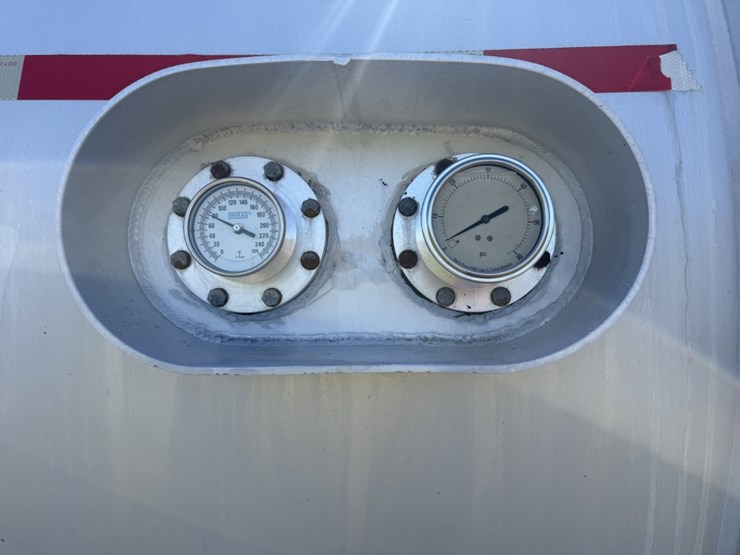 2013-profab-200bbl-crude-tanker-image-13