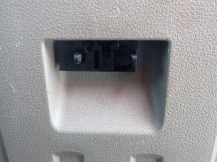 2010-ford-f250-image-26